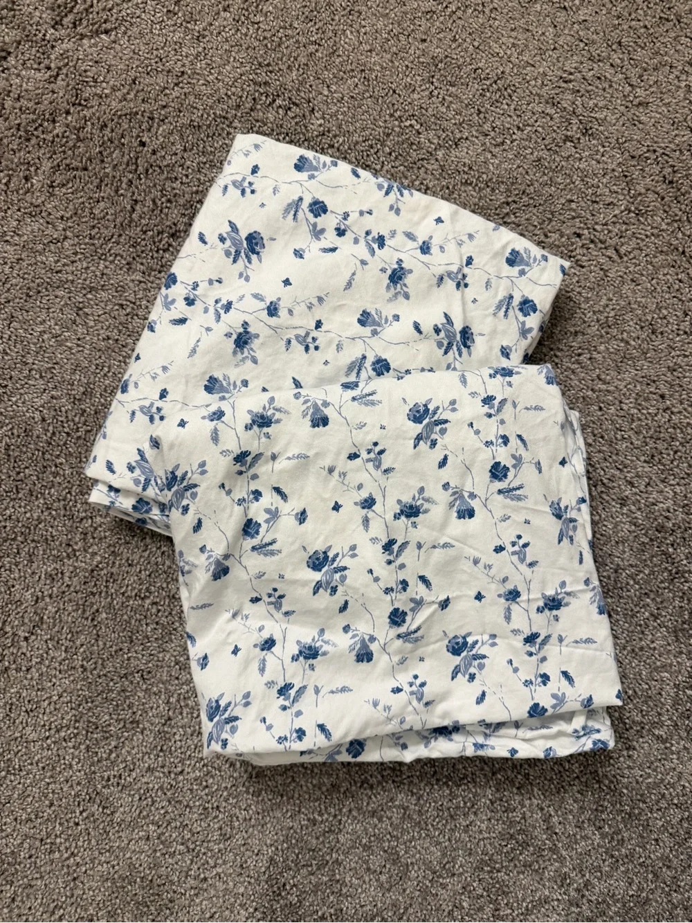 Blue Floral Cotton Pillowcases - Classic Floral Print